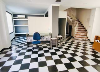 Local Comercial a Oliva Playa
