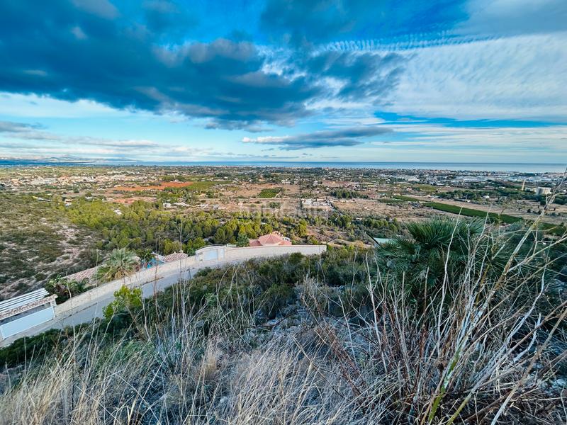 Foto b2ae97cf-9cfc-4530-9dcd-c6d992eb52d4. Terreno residenziale in La Pedrera-Vessanes Dénia