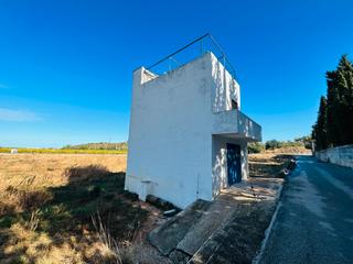Casa en Oliva Pueblo. En venta parcela rústica en oliva, con vivienda legalizada de 2