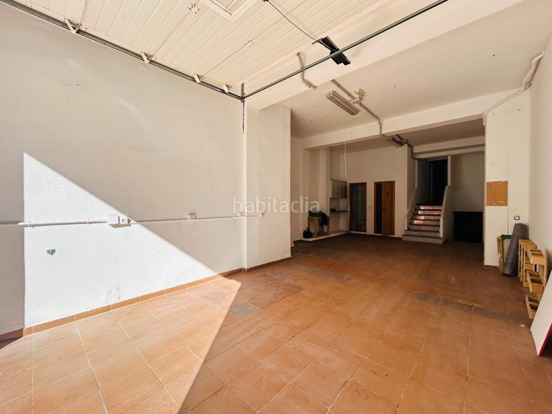 Foto 52f163f4-a130-4f67-a972-38c5e2836469. Local comercial en venta amplio local comercial en el centro , en El Puerto! en Dénia