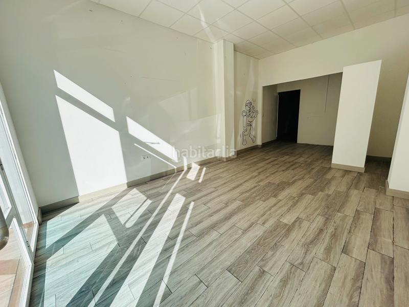 Foto 58c69ab6-91a4-4c96-9f97-c1c1e93bbbc0. Local comercial en venta amplio local comercial en el centro , en El Puerto! en Dénia