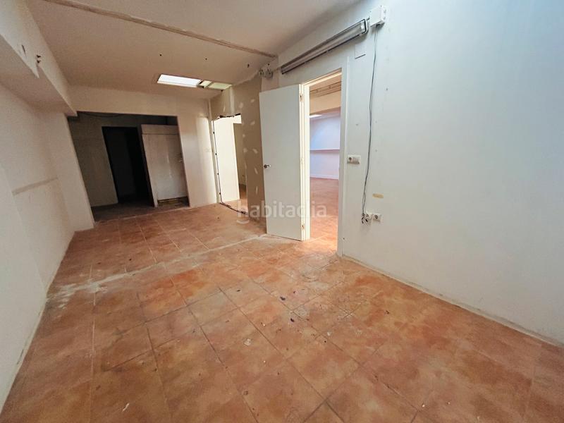 Foto 96b6cdfc-4f19-4081-8ab3-41a85d373412. Local comercial en venta amplio local comercial en el centro , en El Puerto! en Dénia