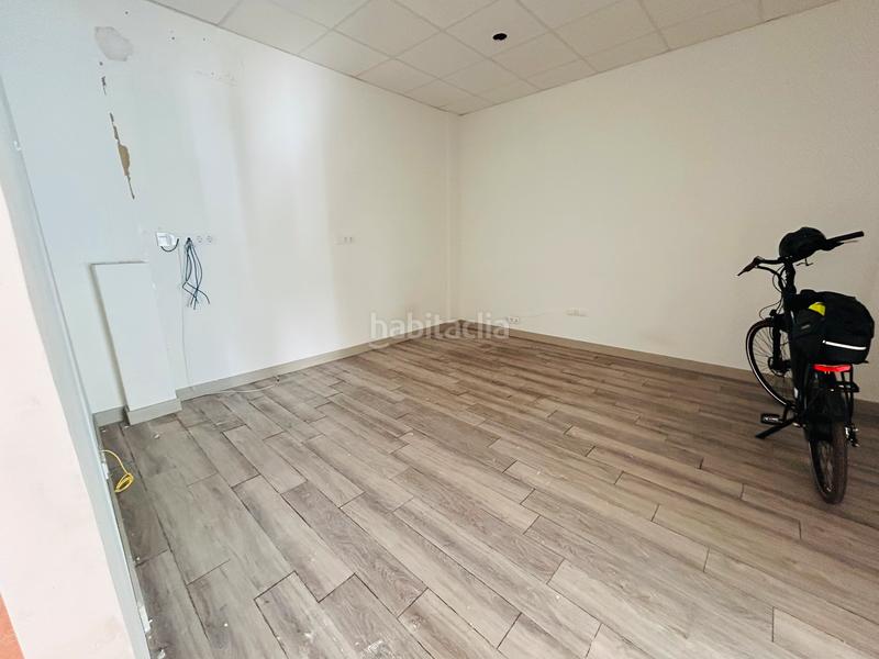 Foto cabd0565-3b45-4b8b-bd58-8ed68855007b. Local comercial en venta amplio local comercial en el centro , en El Puerto! en Dénia