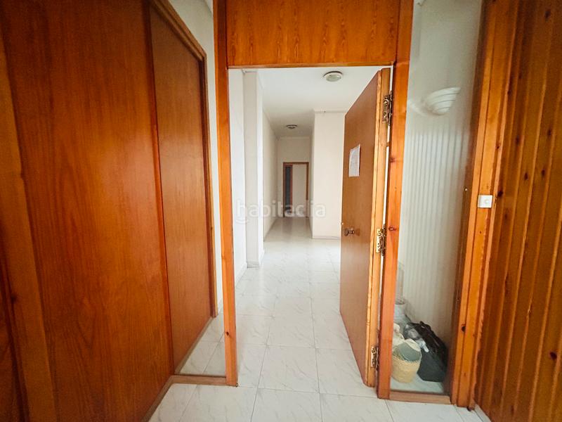 Foto 587a932b-b318-443e-84df-9581e8559db2. Edifici a Centro Urbano Dénia