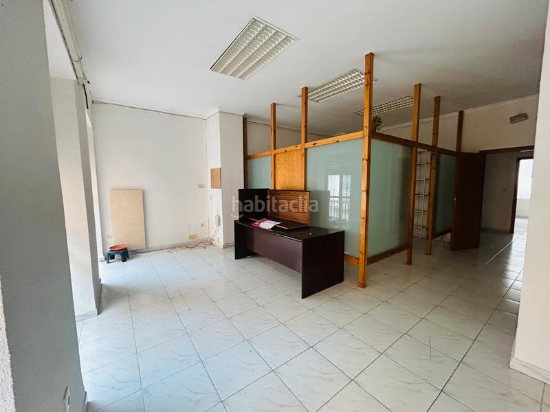 Foto fcda8c95-7c3f-4a6b-9e41-9e4c79d7704b. Edifici a Centro Urbano Dénia