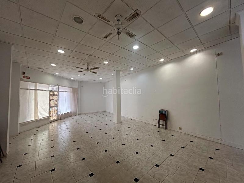 Foto 2ed88a12-21fe-407f-b835-81b1c4032c79. Alquiler local comercial se alquila local comercial en el centro ! en Dénia