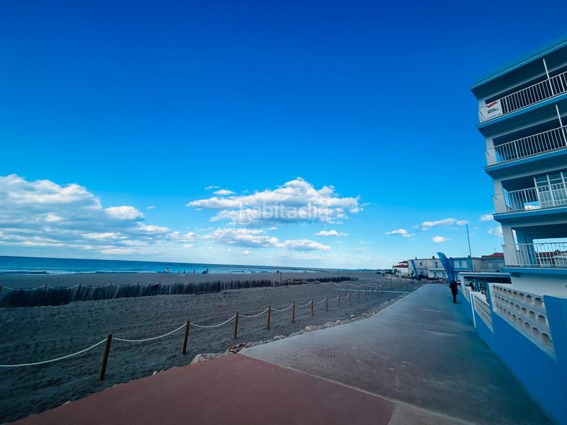 Foto 3a046fe3-3b76-4034-828e-4804e53b566c. Alquiler apartamento en n/a alquiler vacacional de este precioso apartamento , en primera línea del mar, en la playa de les deveses! en Dénia