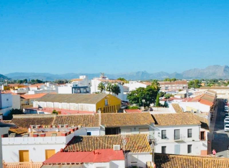 Foto d37a5ce6-a028-4d8a-a5ca-3ecbf8dc1a64. Àtic amb aparcament a La Xara-La Sella Dénia