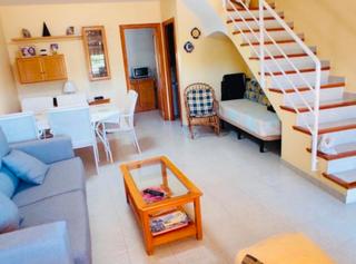 Casa adossada a Oliva Nova. En venta precioso adosado en oliva nova, cerca de la playa!