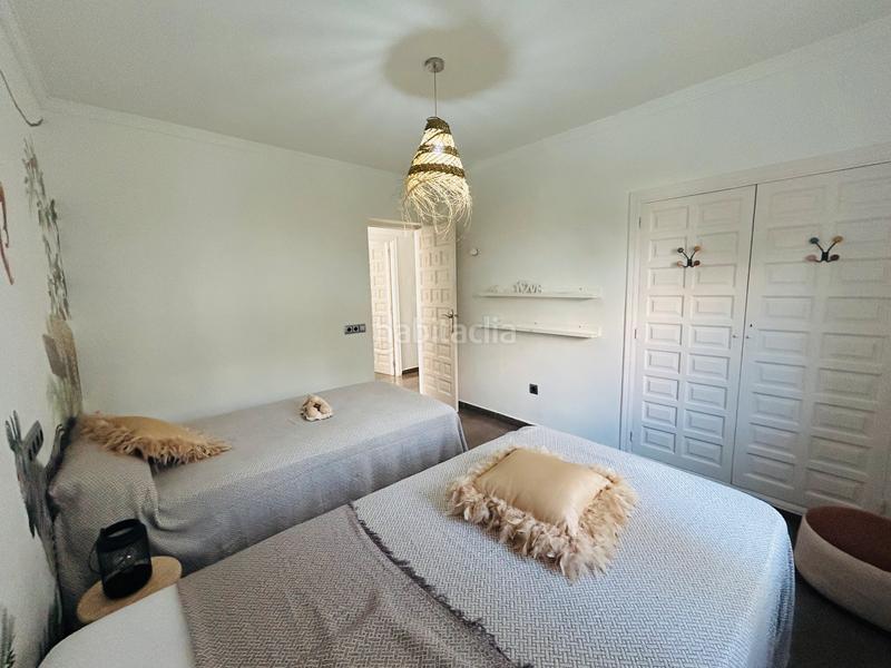 Foto d6335105-6c96-4b0a-b1e7-1ccc232636db. Miete chalet mit parking in Montañar-El Arenal Xàbia