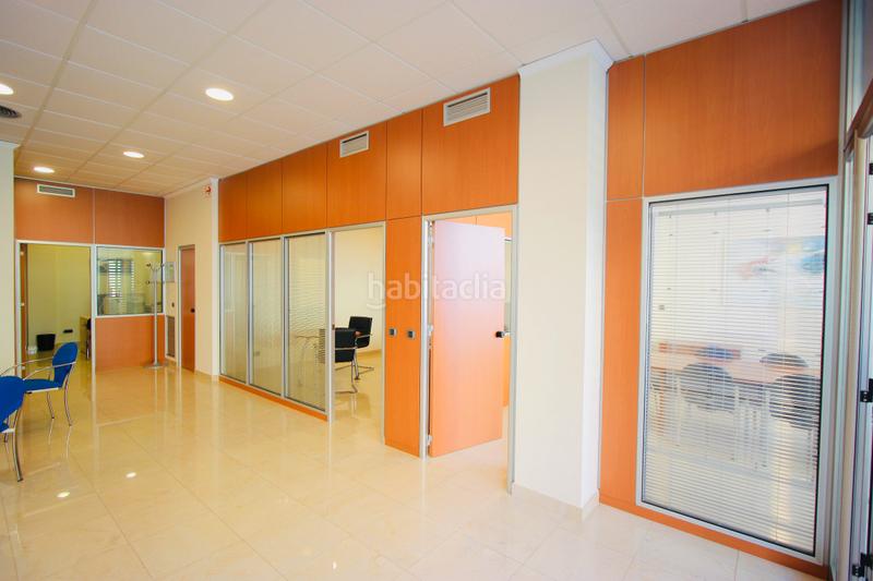 Foto 6ac43b24-8fa8-4870-8c69-fa6b0717dc11. Alquiler local comercial se alquila local comercial en el centro ! en Dénia