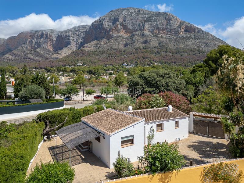 Foto ec5aabad-e90d-46a2-8885-a7b490963e39. Chalet en venta preciosa villa en jávea! en Montgó - Ermita Xàbia