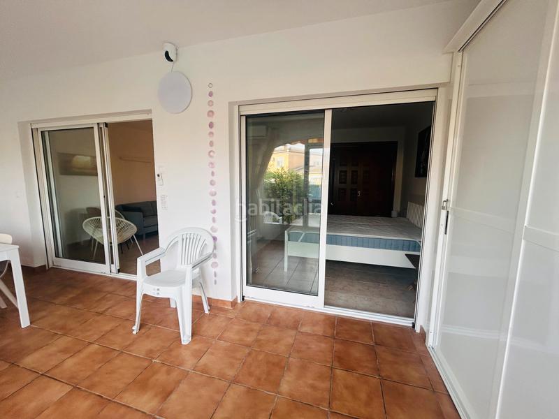 Foto f4645269-bbaf-4c2a-9e35-2e4baf5d1af3. Piano terra con parcheggio piscina in Les Bassetes - El Marjal Dénia