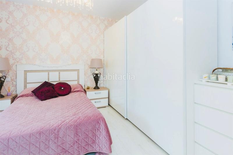 Foto 83551400-5356-4f86-8a05-8c6f6839bc70. Casa a schiera con camino riscaldamento parcheggio piscina in Pedreguer