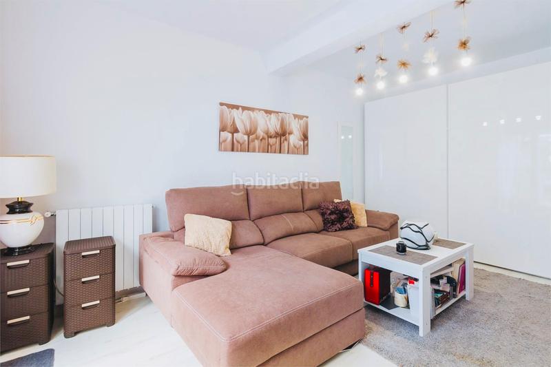 Foto 9eab050e-a9ba-466d-bb73-9de8fc5a6828. Casa a schiera con camino riscaldamento parcheggio piscina in Pedreguer