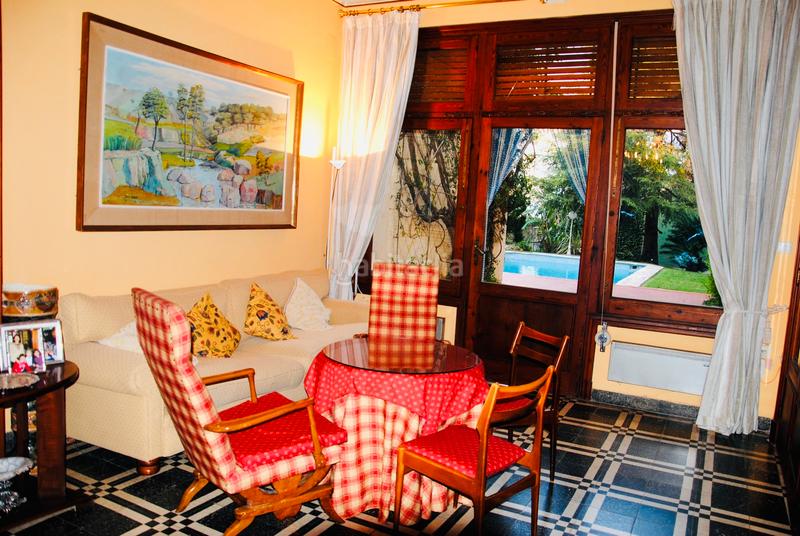 Foto a8a40d29-81df-42c5-845a-fd75ba1f654f. Maison avec cheminée chauffage piscine dans Pedreguer