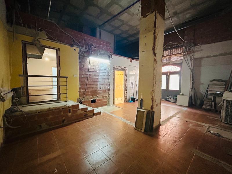 Foto 064a719b-9919-4ae0-b03b-9323c4e97839. Alquiler local comercial se alquila local comercial en el centro ! en Dénia