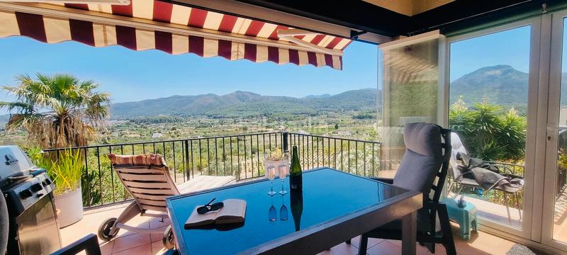 Foto 4a40aab1-85aa-49cb-a55f-897eb0b49487. Chalet avec cheminée chauffage parking piscine dans Xaló