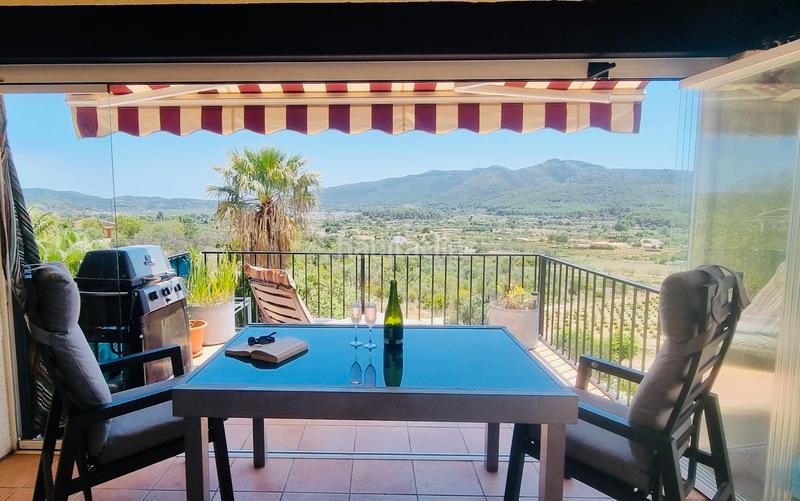 Foto df4e60d8-42e4-44e7-9296-a00f1d61bbae. Chalet avec cheminée chauffage parking piscine dans Xaló