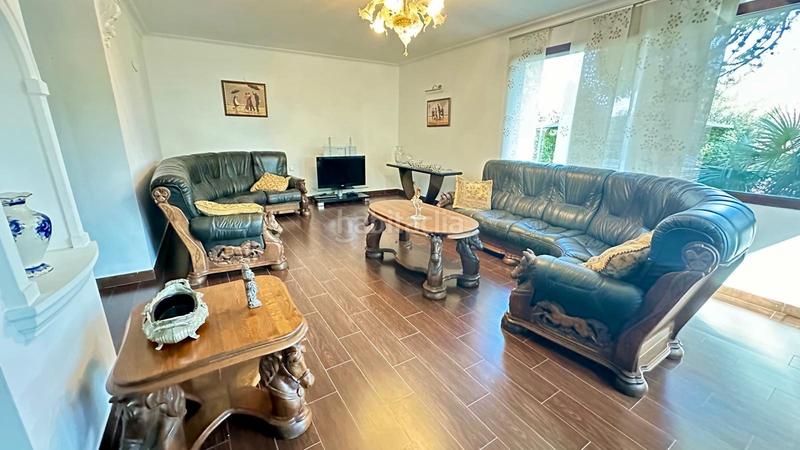 Foto 0cd3291d-d79a-4ed3-9e91-080a3e04bf8a. Chalet avec cheminée parking piscine dans Las Rotas / Les Rotes Dénia