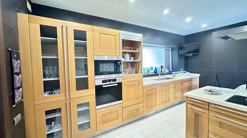 Foto 59cbfff2-57a9-4385-9854-6c34c8533538. Chalet avec cheminée parking piscine dans Las Rotas / Les Rotes Dénia