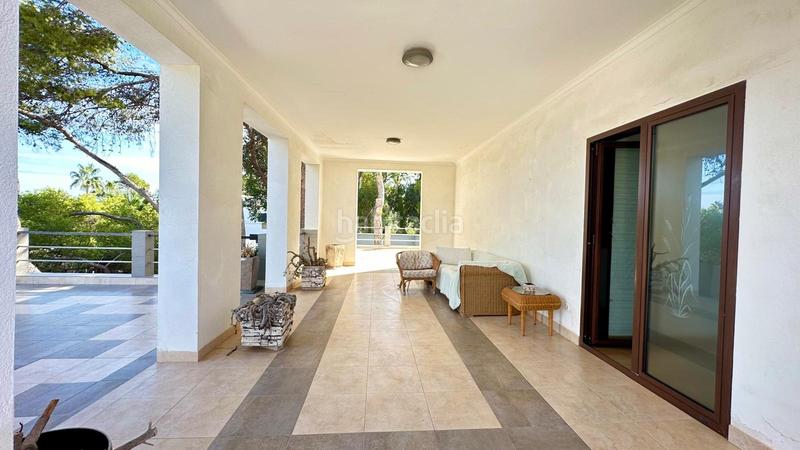 Foto 5b2866a5-d447-44a1-a939-496faed4828b. Chalet avec cheminée parking piscine dans Las Rotas / Les Rotes Dénia