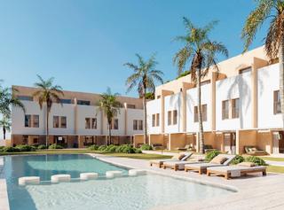 Casa adossada a El Puerto. En venta preciosos adosados de obra nueva en dénia!