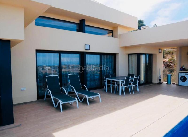Foto 6ac524c5-554d-4aaf-8e8c-6322c036287d. Chalet en venta precioso chalet de reciente construcción , en el montgó! en Dénia