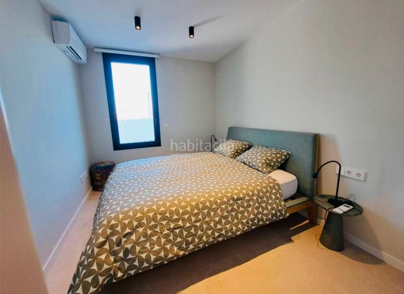 Foto 348cde78-7c46-4a15-9743-29bd98dab179. Chalet with fireplace parking pool in Oliva playa Oliva