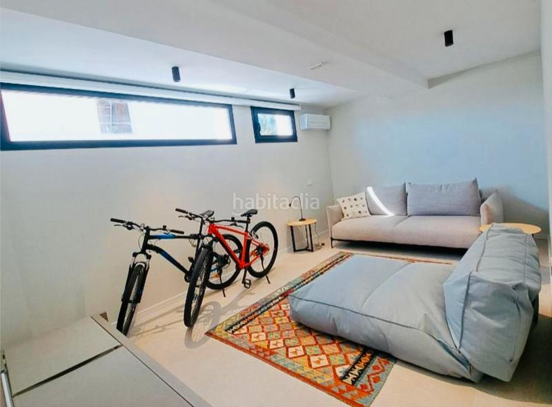 Foto 75633e2f-d5b8-4ebd-97ed-a9374d7e3eaa. Chalet with fireplace parking pool in Oliva playa Oliva