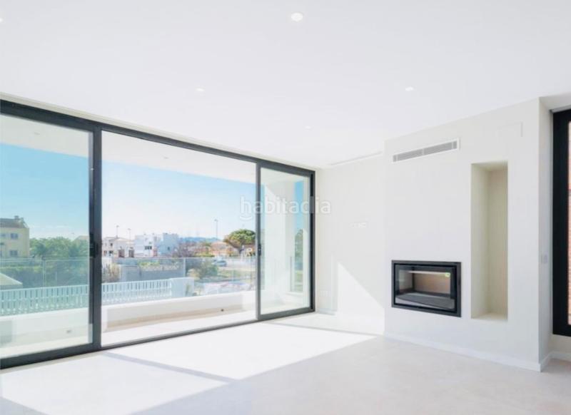 Foto b2644c84-7d86-4fff-92c7-50d927aa78af. Chalet with fireplace parking pool in Oliva playa Oliva