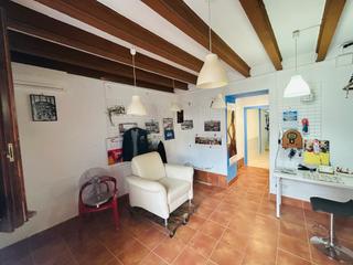 Business premise in El Montgó