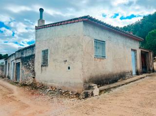 Casa adossada a Ráfol de Almunia. En venta casa de campo con terreno en montepego, pego!