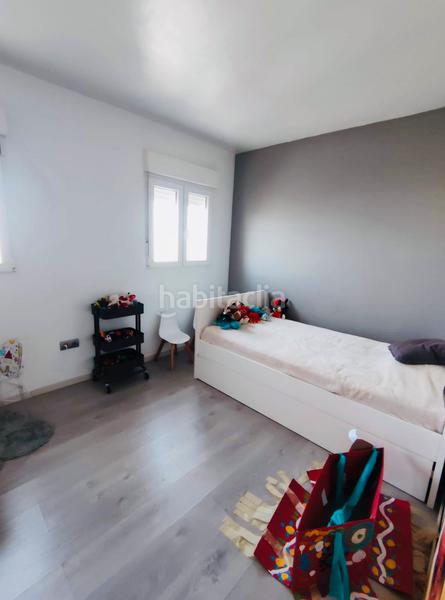 Foto bc70ddcd-cf77-4bf1-9f33-d083aafb1c06. Chalet nuevo chalet en venta ! en Oliva pueblo Oliva