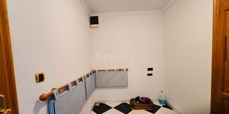 Foto 24d1ec00-947d-494c-b606-3f8e2dd4acd9. Casa amb xemeneia calefacció aparcament a Oliva pueblo Oliva