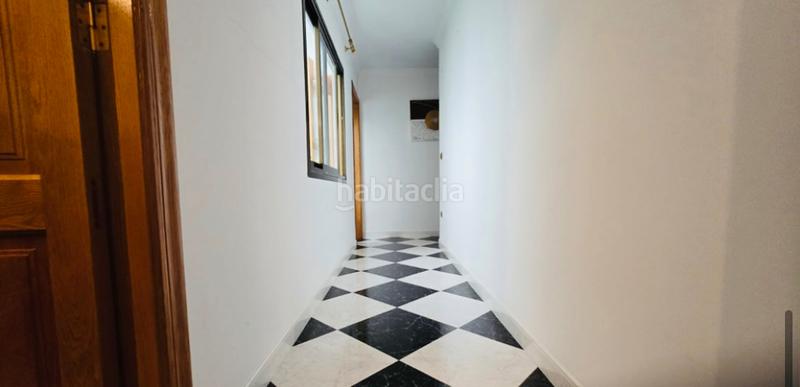 Foto ad9e7613-c42e-4b52-bae3-0a4c18106419. Casa amb xemeneia calefacció aparcament a Oliva pueblo Oliva