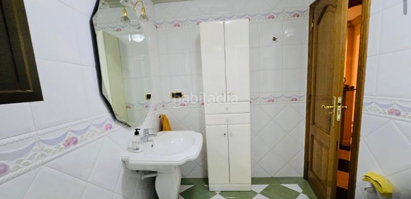 Foto f07b2327-0108-4568-9332-aba431f1d1c5. Casa amb xemeneia calefacció aparcament a Oliva pueblo Oliva