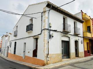 Casa adossada a Pedreguer. Nueva casa de pueblo en venta en el centro de pedreguer!