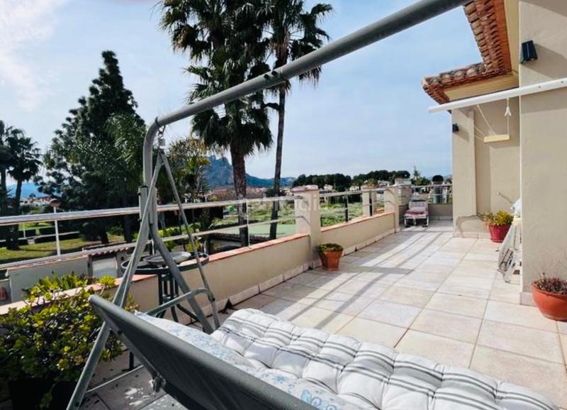 Foto 180e2d02-5821-42cf-bd36-590fa4811e7e. Chalet con camino riscaldamento parcheggio piscina in Dénia