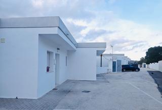 Casa adossada a Benicolada - Las Adelfas. Nuevo y precioso adosado en venta en calpe!