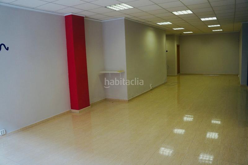 Foto 02087a68-4ac6-4d15-a22d-2a1e21860793. Local comercial a Oliva pueblo Oliva