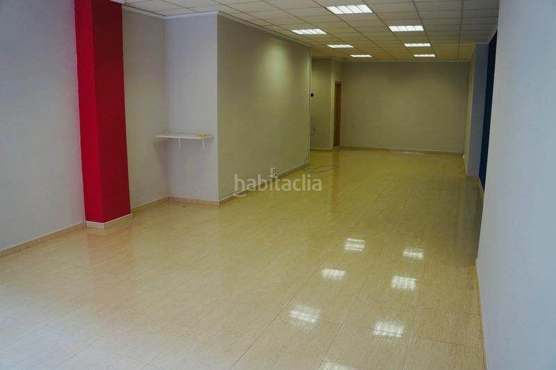 Foto d9cfad49-3e8e-4a1d-9996-1f28615b3306. Local comercial a Oliva pueblo Oliva
