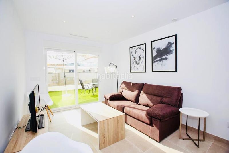 Foto 6f3b8365-a172-4e50-bdd7-282b4a0dd5a9. Piano terra con riscaldamento parcheggio piscina in Dénia