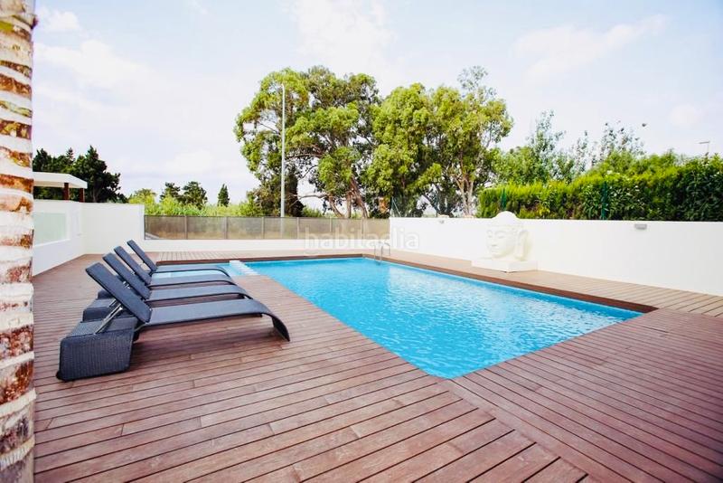 Foto d2c3ed6c-aead-4615-b161-ed3384270bd3. Piano terra con riscaldamento parcheggio piscina in Dénia