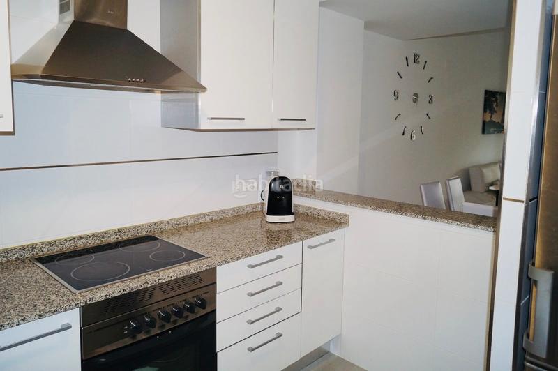 Foto c327e638-e0fc-40e0-928e-0d60cd55b973. Duplex con riscaldamento piscina in Oliva nova Oliva