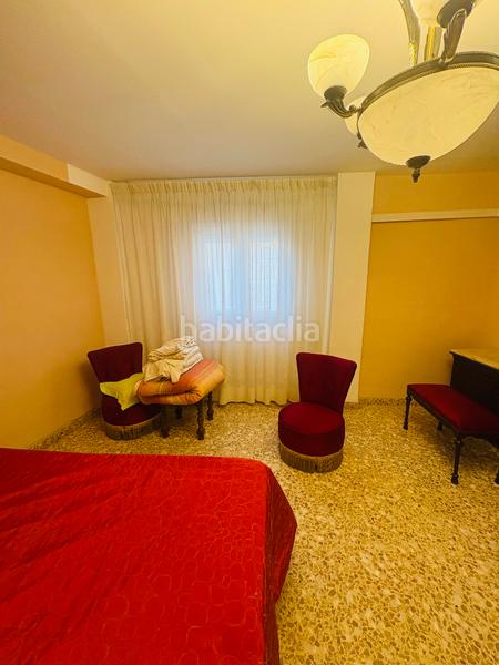 Foto 1077bfe3-8bfa-4abb-8d53-232af4875d2e. Towny house with fireplace heating parking in Pego