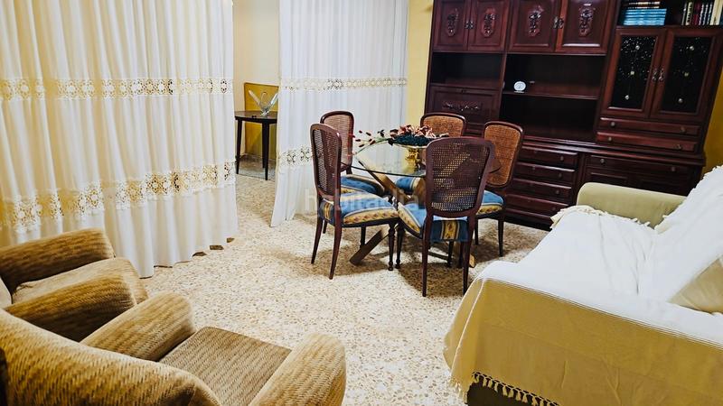 Foto 1d62868c-f22c-4115-bb56-1f43e75fb9be. Towny house with fireplace heating parking in Pego