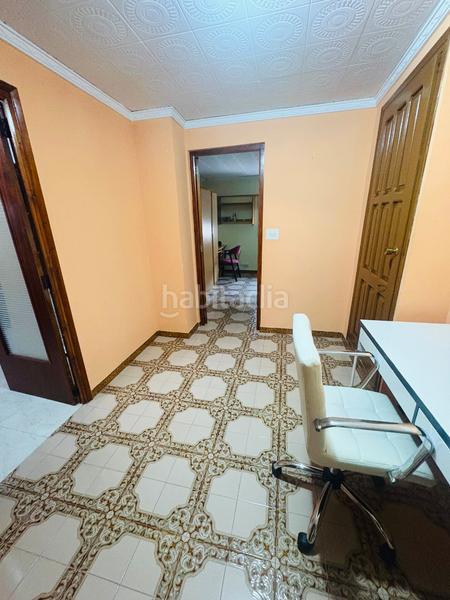 Foto 475688d0-a250-4fc3-9fa6-b17ef9f14817. Towny house with fireplace heating parking in Pego