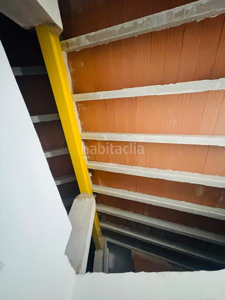 Foto cf5473d4-3686-4224-ad7f-eb6f986f0932. Towny house with fireplace heating parking in Pego