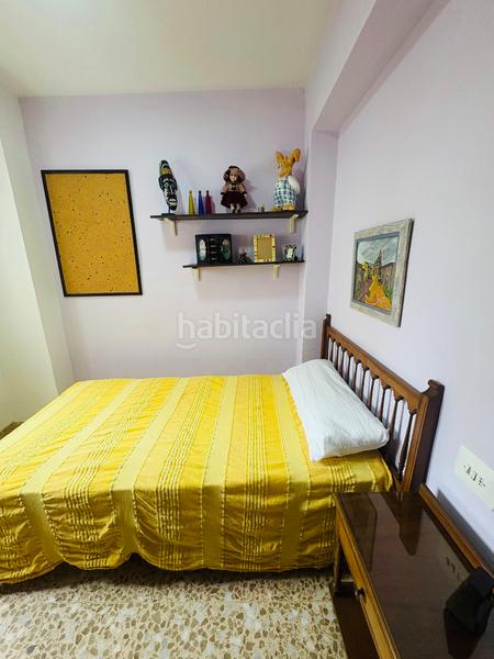 Foto ecca2e9c-5c0e-4f3e-9968-2be6614e6f35. Towny house with fireplace heating parking in Pego